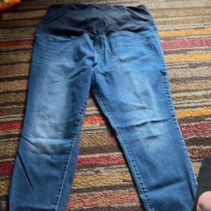 Maternity jeans/leggings